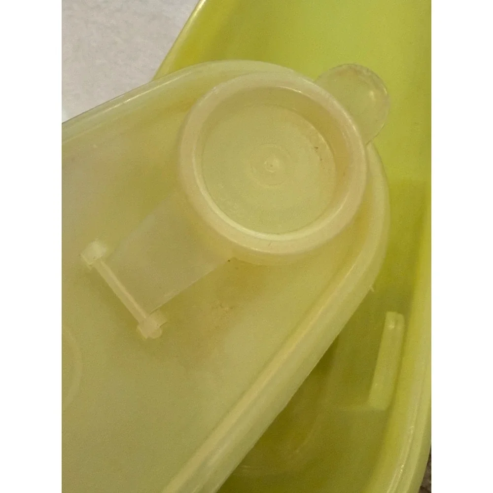 Vintage Tupperware Modular Mate Oval Yellow Container with Pour Spout‎ Lid